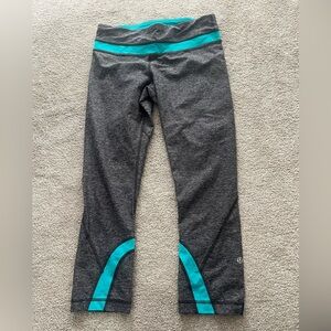 Lululemon Inspire crops size 6